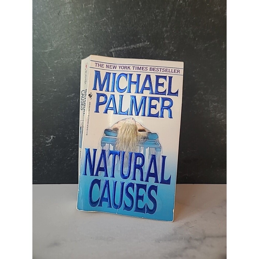 Natural Causes By Michael Palmer Paperback